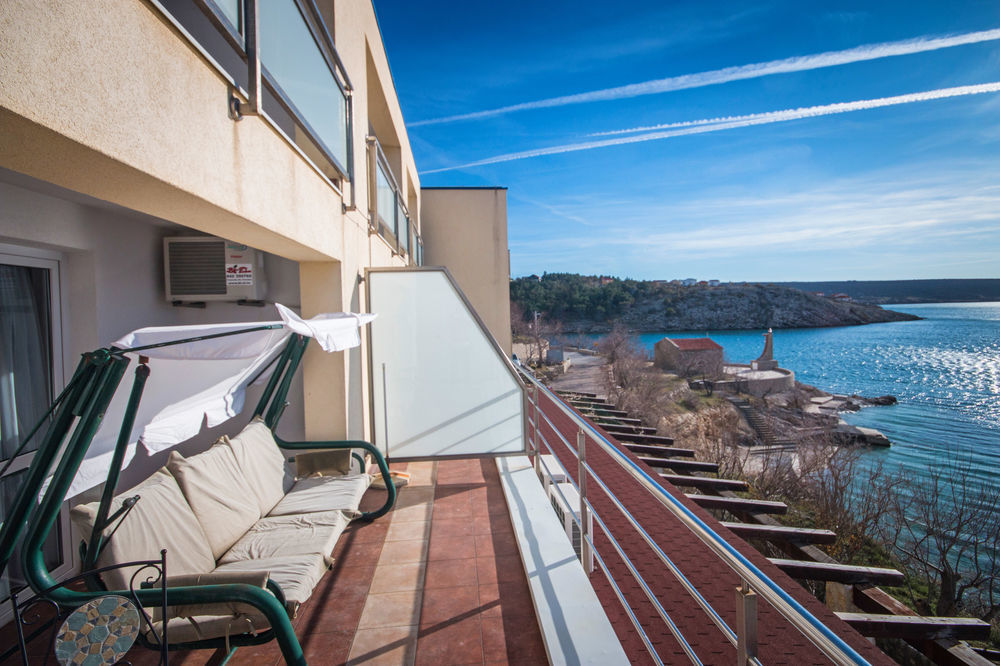 Aparthotel Castrum Novum Novigrad Istria Exteriör bild